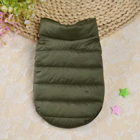 New dark green puffer vest for small dogs - Picture 5 of 5
